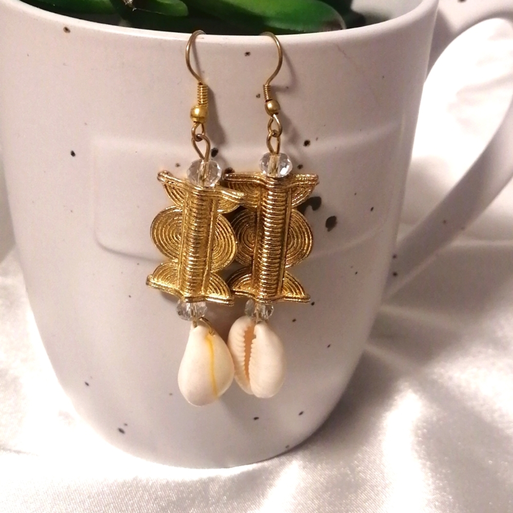 Handmade African Seashell Fashion Earrings#Clearance#Lastprice#No offer